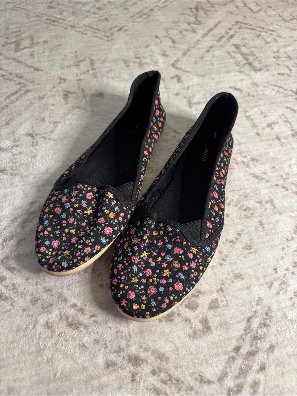 Forever 21 Black Floral Slip-On Flats with Pink & Yellow Flowers